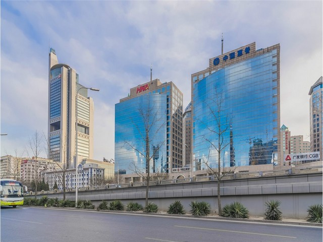 半透镜面板加工厂